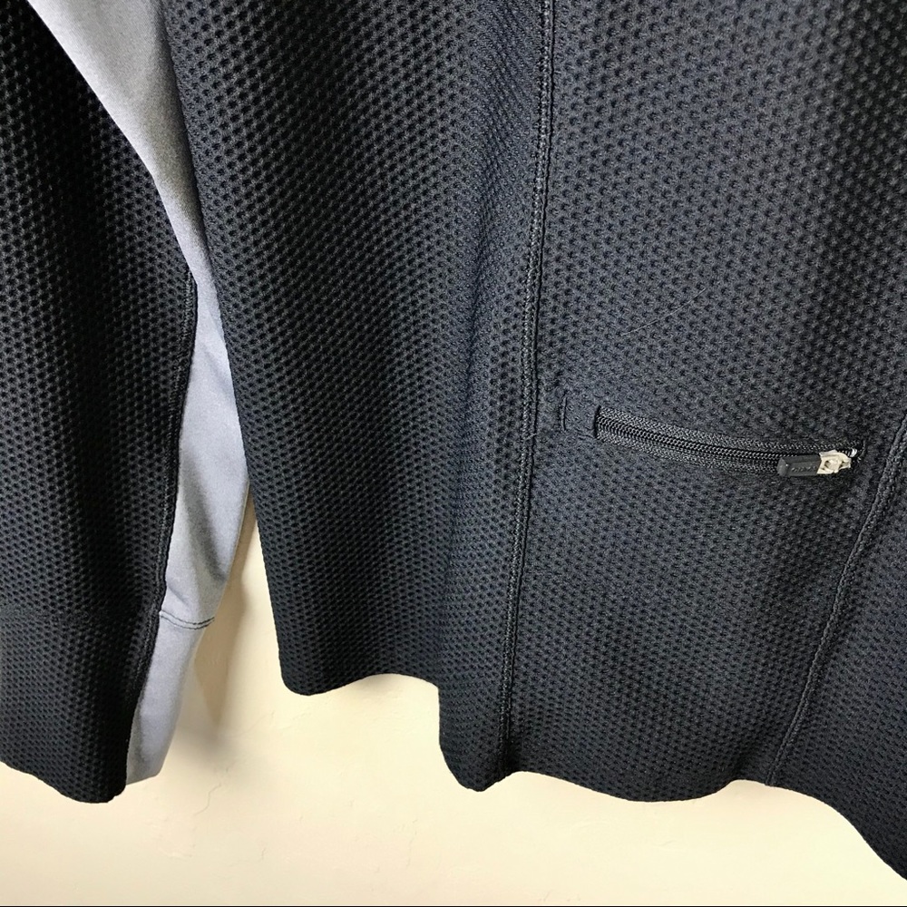 Calvin Klein Performance Fitted Lightweight Jacket - Picture 7 of 8